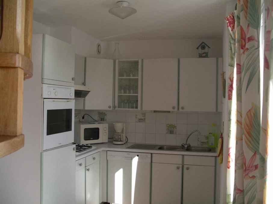 Appartement, vue panoramique sur le port de Sauzon