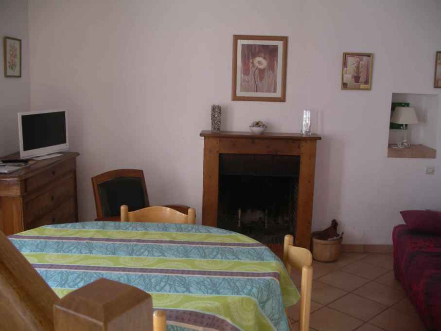 Appartement, vue panoramique sur le port de Sauzon