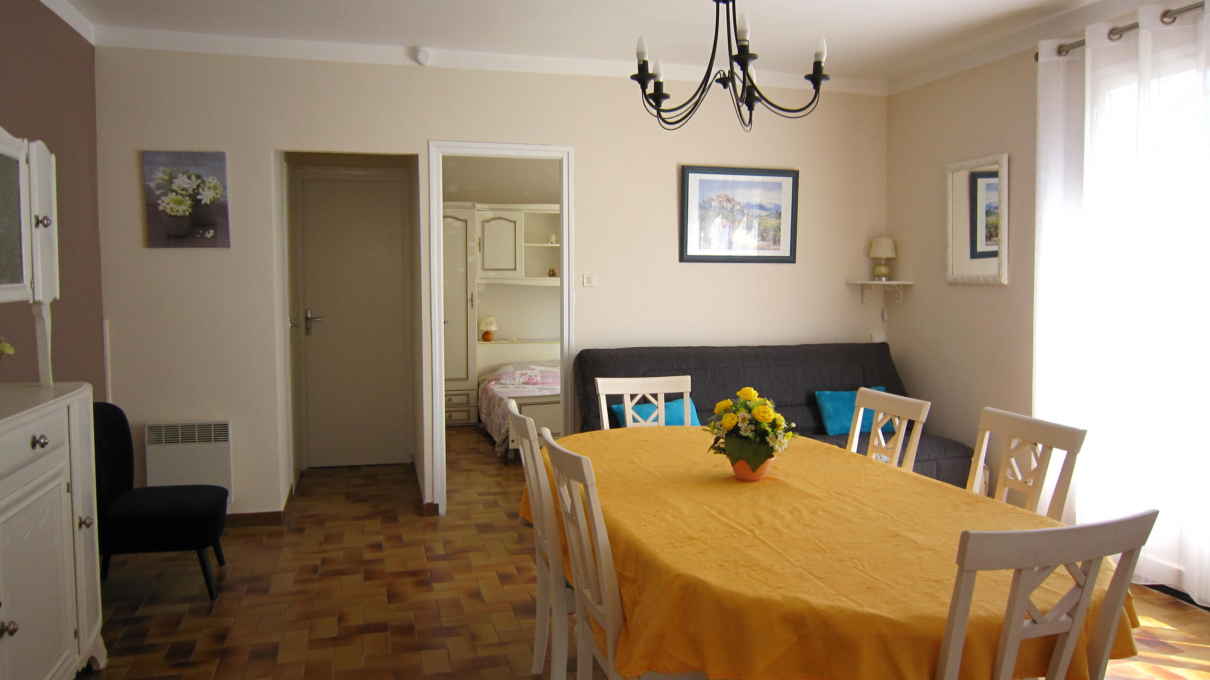 VILLA SAINT-PIERRE LA MER-AUDE